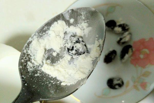 杯子天使蛋糕(蛋白消耗法)的做法图解3