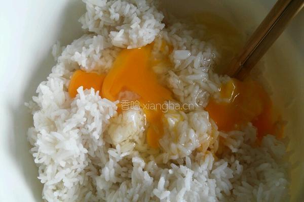 培根土豆蛋炒饭（无明显蛋块）的做法图解3