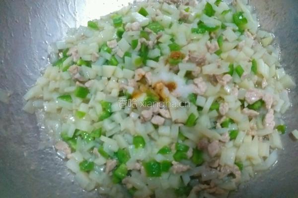 土豆青椒肉丁卤的做法图解9