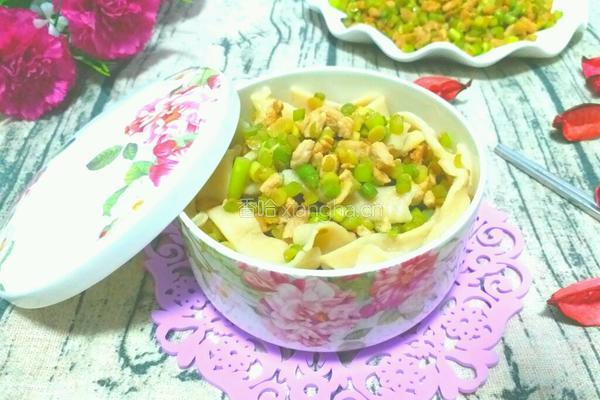 蒜苔肉丁打卤面的做法图解11