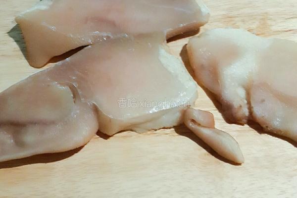 大刀飘香耳片的做法图解3