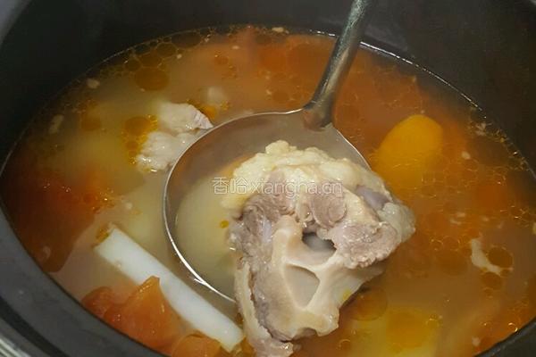 西红柿土豆牛尾汤的做法图解5