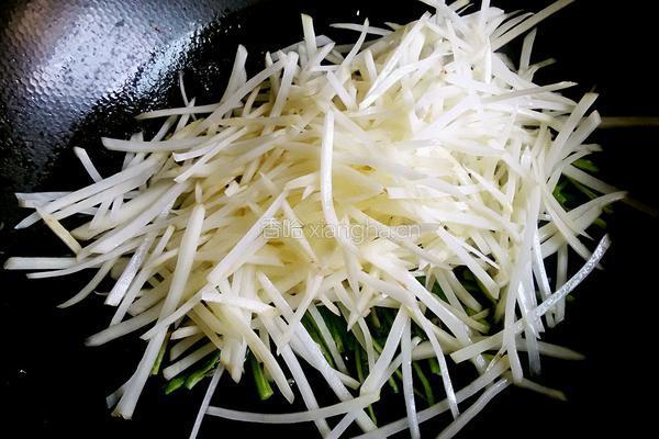 酸辣土豆丝的做法图解7