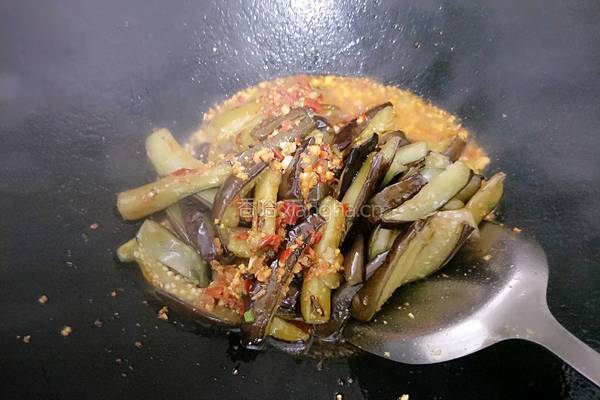 鱼香茄子煲的做法图解11