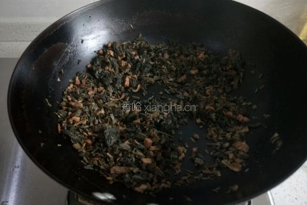 梅干菜扣肉的做法图解3