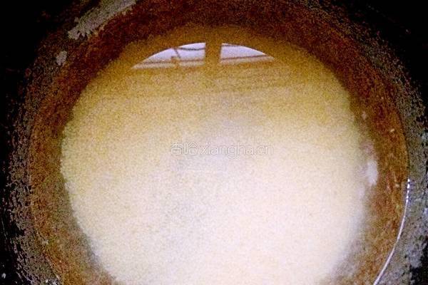 红枣枸杞小米粥的做法图解5