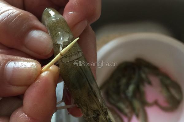 水煮虾的做法图解2