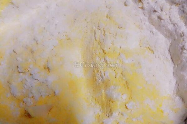 香煎玉米饼的做法图解1