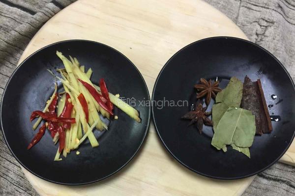梅干菜烧肉的做法图解2