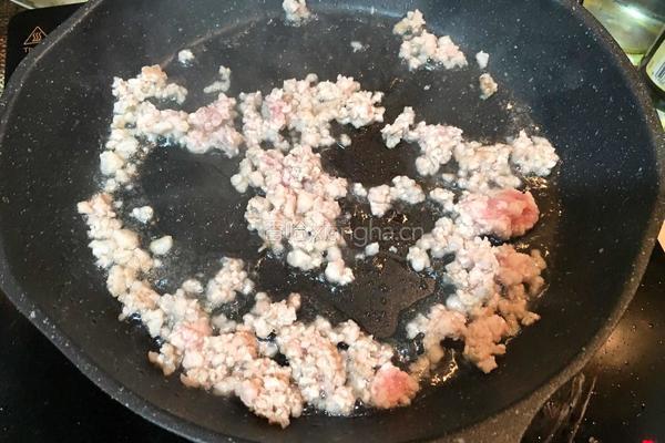 肉末甜豆的做法图解2