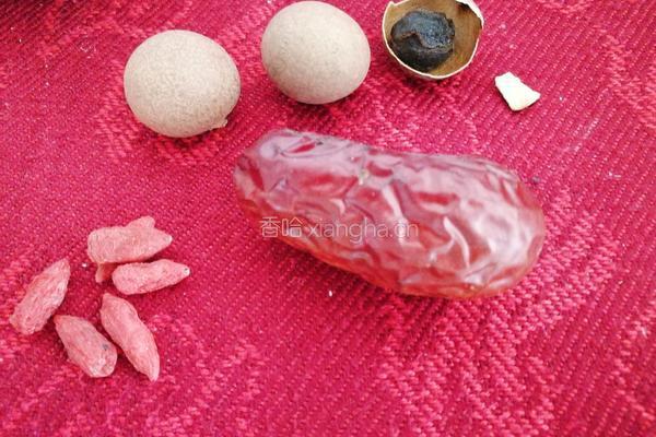 薏米红豆粥(砂锅)的做法图解2