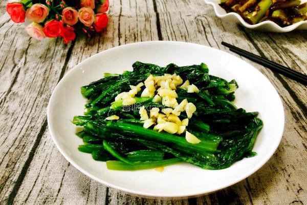 蒜蓉油麦菜的做法图解7
