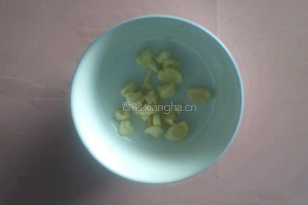 家常豆皮木耳烧的做法图解5