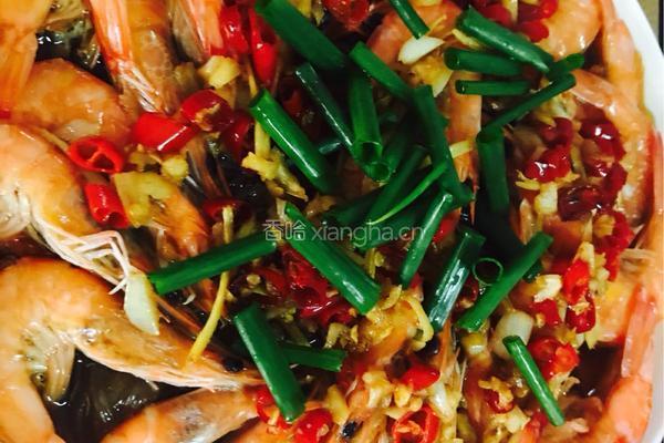 蒜蓉粉丝蒸虾的做法图解4