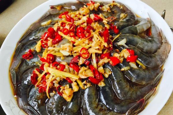蒜蓉粉丝蒸虾的做法图解3