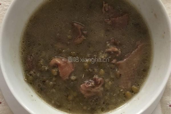 白鸽绿豆汤