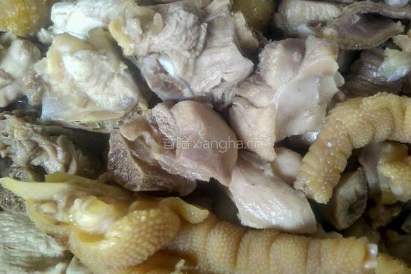 干煸辣子鸡豆角的做法图解1