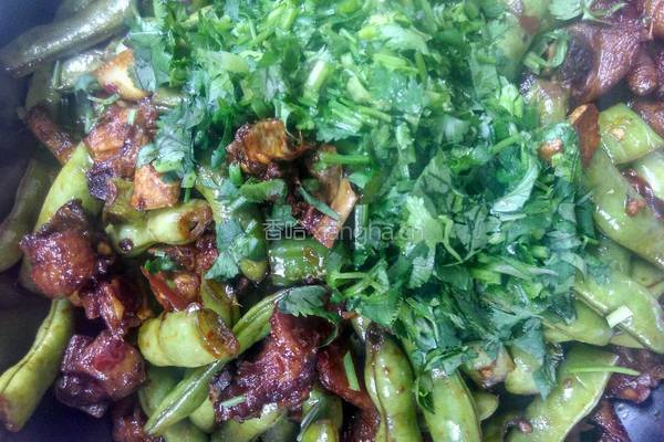 干煸辣子鸡豆角的做法图解4