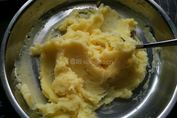 肉酱土豆泥的做法图解2