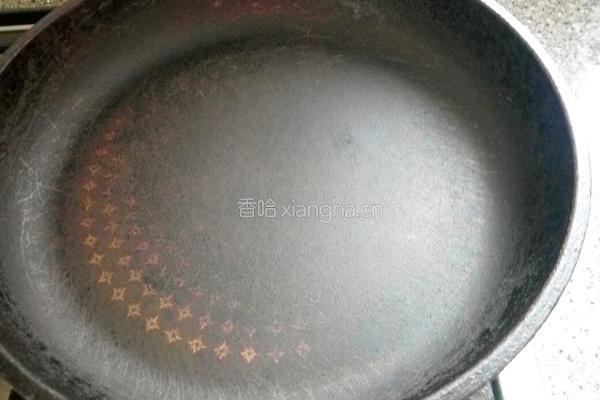 午餐肉蟹棒葱花煎饼的做法图解4