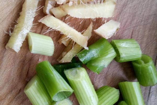 茄子炖豆角的做法图解3