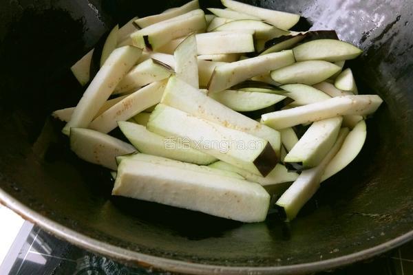 茄子炖豆角的做法图解6