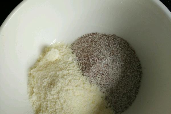 超级简易版冰激凌(咖啡味)的做法图解1
