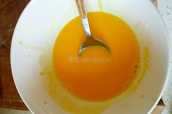 吐司蛋奶烤布丁的做法图解2