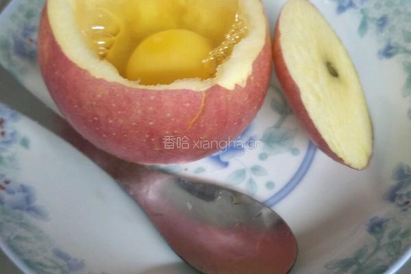鸡蛋炖苹果的做法图解3