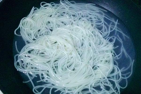 香煎干脆面的做法图解4