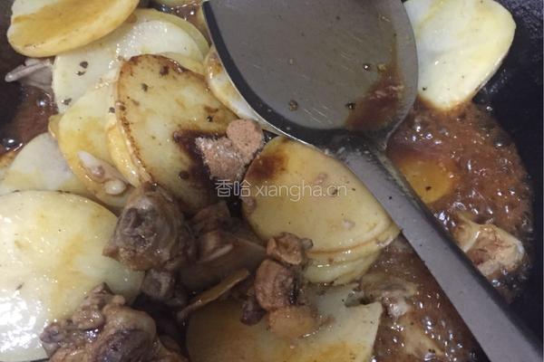 鸭肉炖土豆大白菜的做法图解9