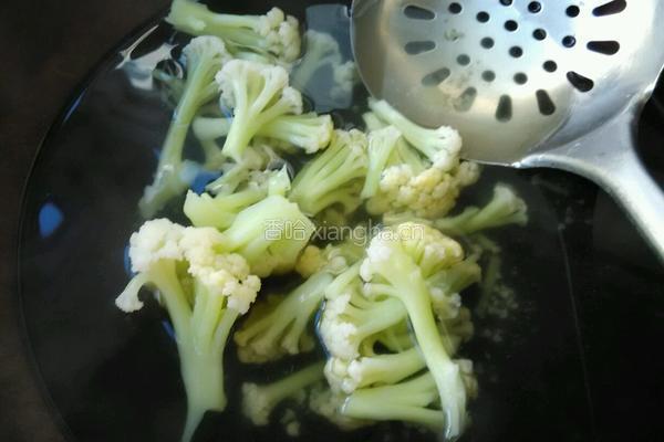 菜花炒鸡蛋的做法图解9
