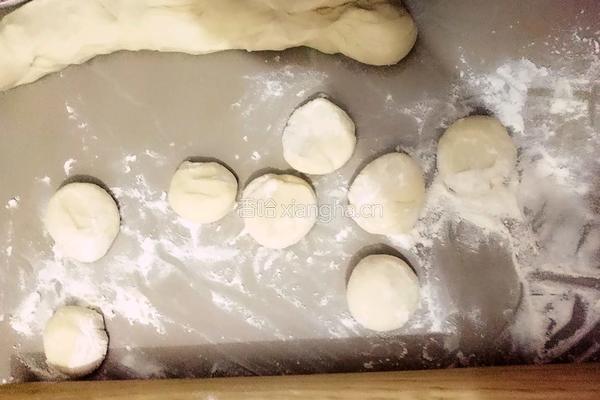 小葱芹菜肉饺子的做法图解5