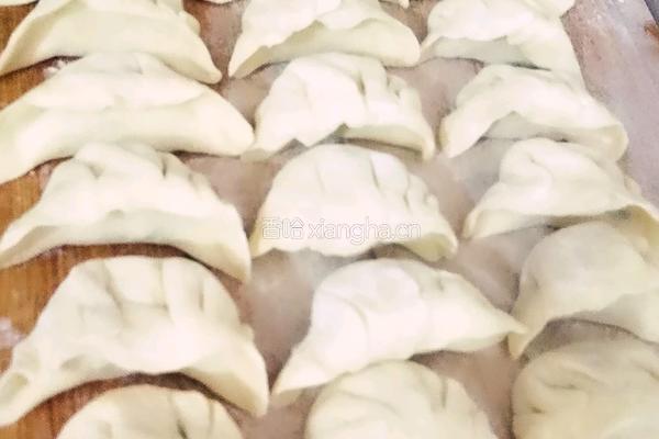 小葱芹菜肉饺子的做法图解11