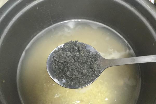 小米黑芝麻粥的做法图解3