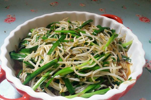 豆芽炒韭菜的做法图解5