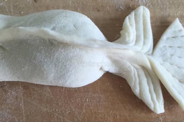 金鱼饺子的做法图解15