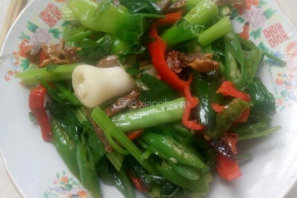 辣椒炒腊鸭心的做法图解6