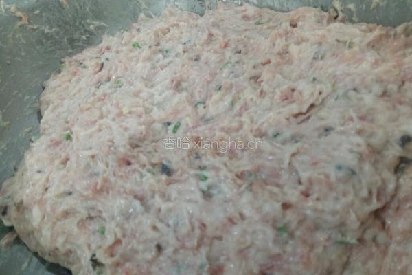 糖醋丸子(鲁菜)的做法图解2