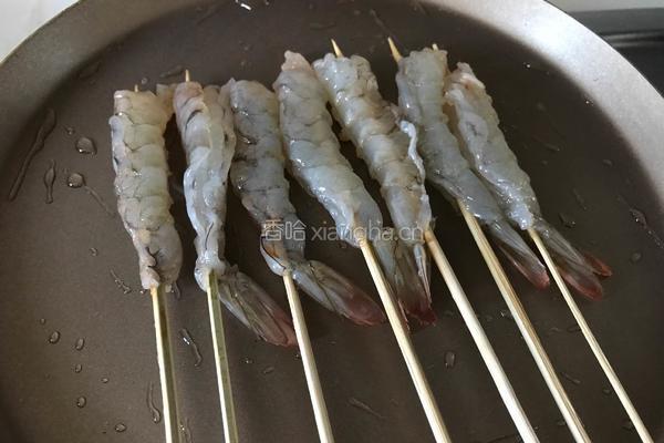 大虾鱼丸披萨的做法图解2