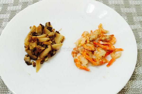 中式~海苔香菇虾仁披萨的做法图解4