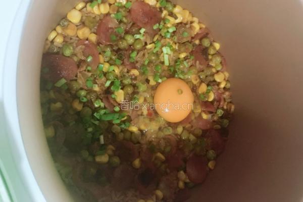 香肠玉米粒豌豆闷饭的做法图解7