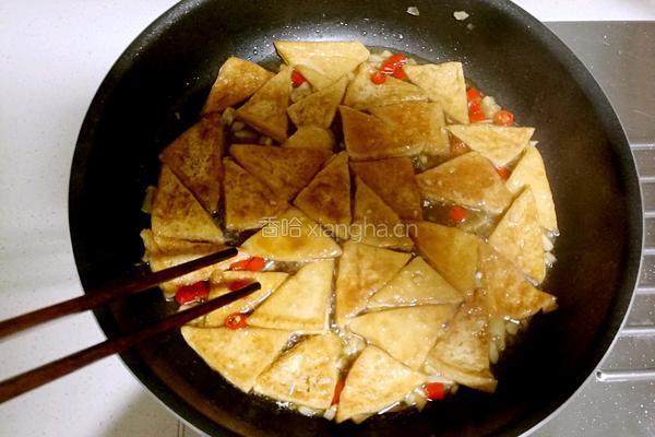 外酥里嫩的煎豆腐的做法图解12