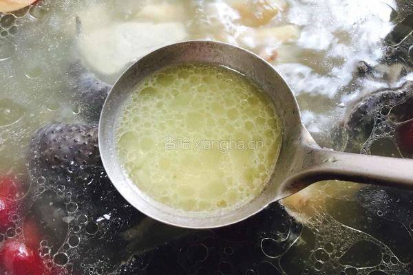 补气血乌鸡汤的做法图解7