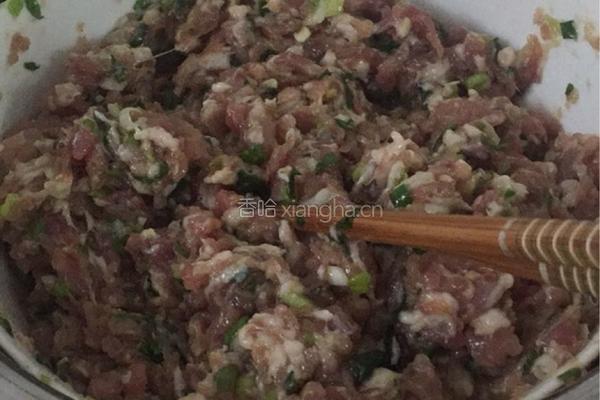 猪肉大葱包子的做法图解5