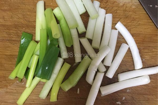 杏鲍菇炒肉的做法图解4