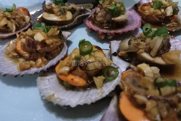 老屋私房菜 油泼蒜香扇贝的做法图解3