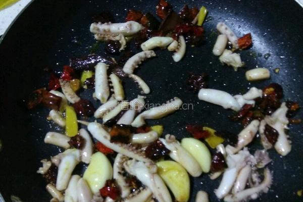 爆椒鱿鱼丝的做法图解7