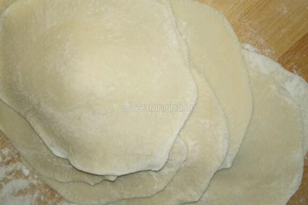 荠菜元宝饺子的做法图解10