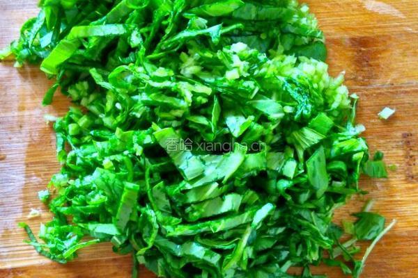 油菜香菇肉包子的做法图解1